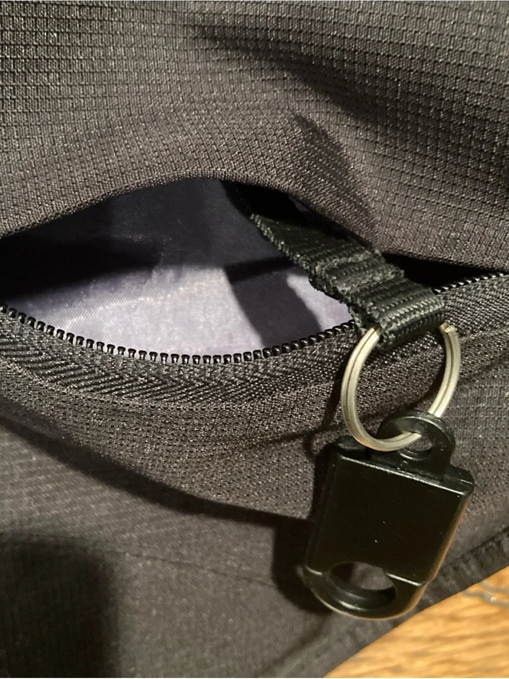 Columbia Diaper/Messenger Bag Nylon Black Neutral Padded Strap Insulated Pocket